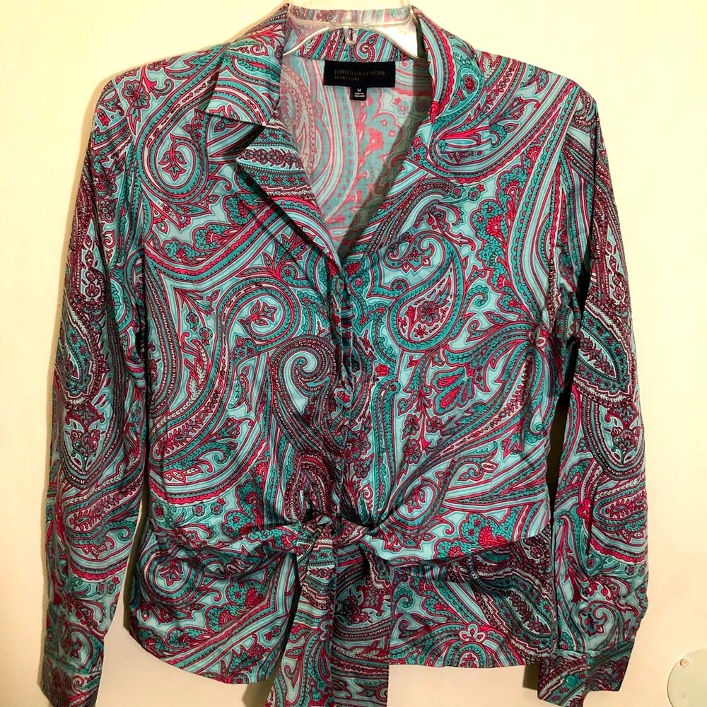 Womens jones New York signature tie front  button down shirt size medium